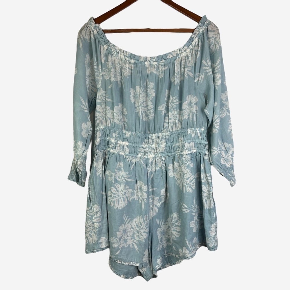 American Eagle Smocked Floral Romper Size XL Pockets 3/4 Sleeve Blue NEW - Picture 3 of 11